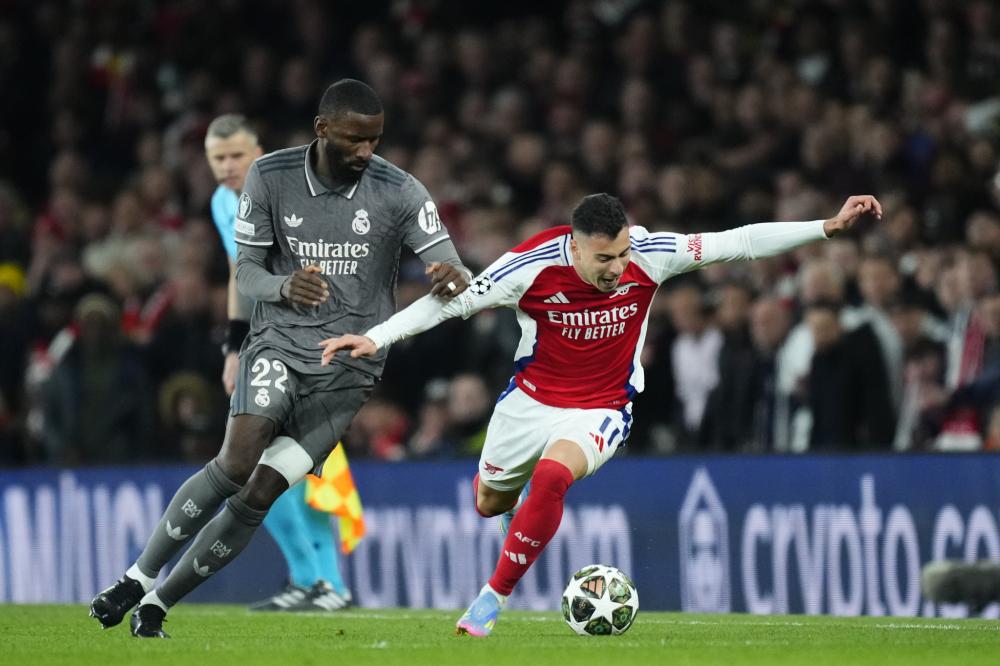 赛季中的演 赛季中的演